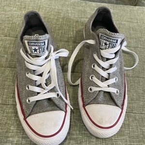 Converse- Size 6
